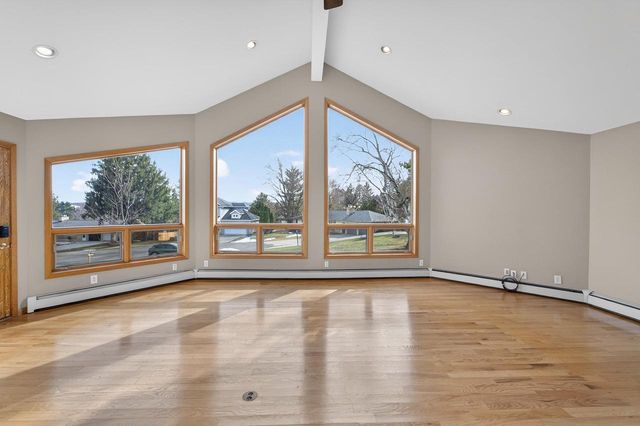 7116 Twin Sunset Road, Middleton, WI 53562