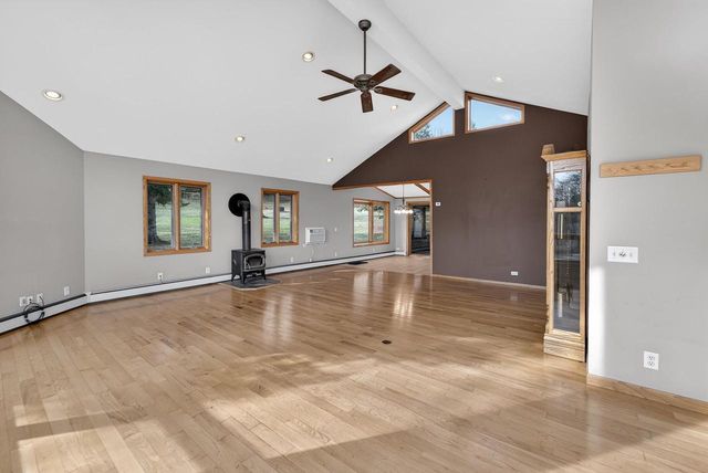 7116 Twin Sunset Road, Middleton, WI 53562