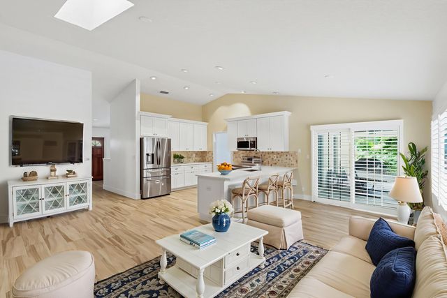 2700 Yarmouth Drive, Wellington, FL 33414