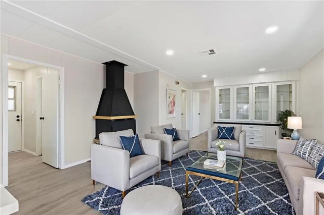 4000 Pierce 267, Riverside, CA 92505