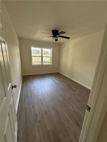 915 West 28th Street, Bryan, TX 77803