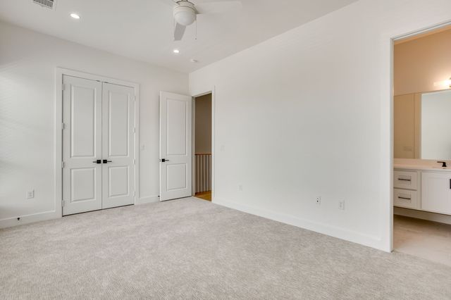 123 Thornton Street, Arlington, TX 76013