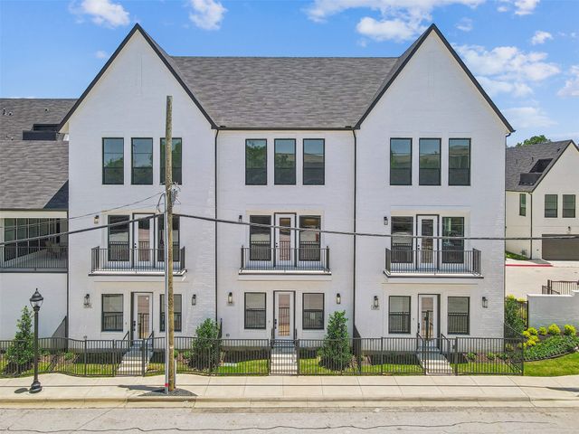 123 Thornton Street, Arlington, TX 76013