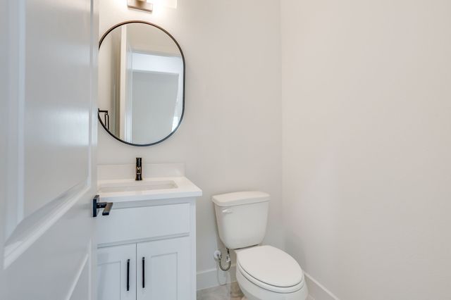 123 Thornton Street, Arlington, TX 76013