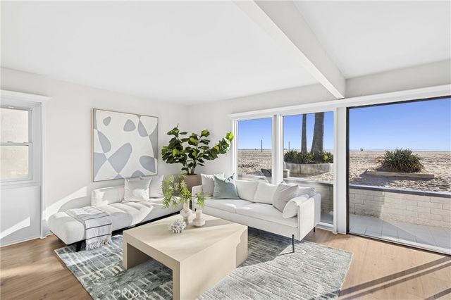 1510 W Oceanfront, Newport Beach, CA 92663