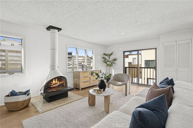 1510 W Oceanfront, Newport Beach, CA 92663