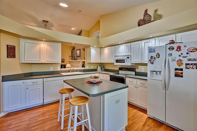 19715 SW 93RD LANE ROAD, Dunnellon, FL 34432