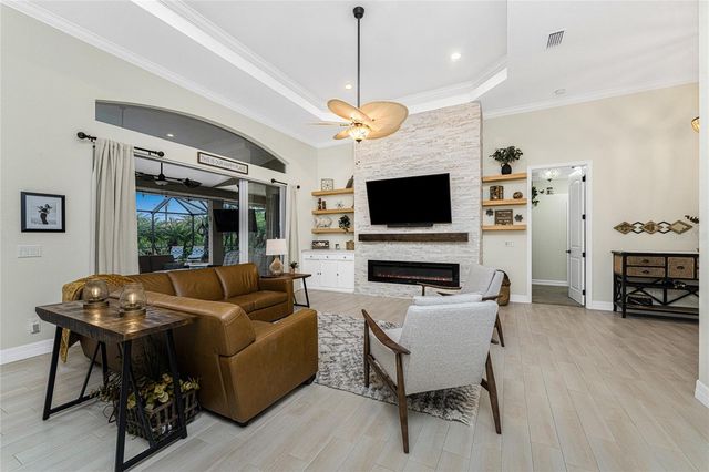 291 ROTONDA BOULEVARD E, Rotonda West, FL 33947