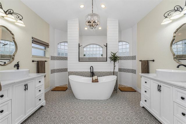 291 ROTONDA BOULEVARD E, Rotonda West, FL 33947