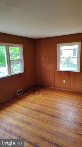 605 RAWS AVE, Somerdale, NJ 08083
