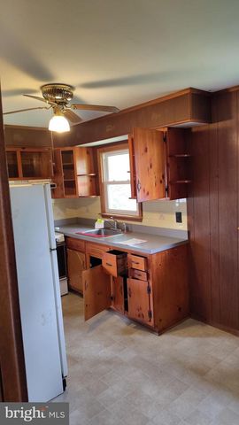 605 RAWS AVE, Somerdale, NJ 08083