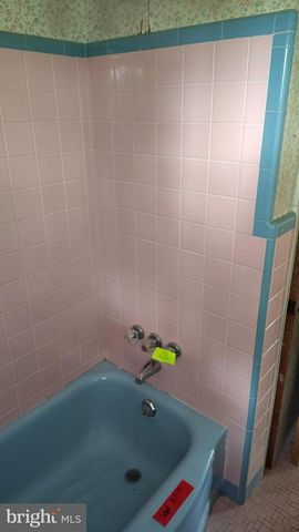 605 RAWS AVE, Somerdale, NJ 08083