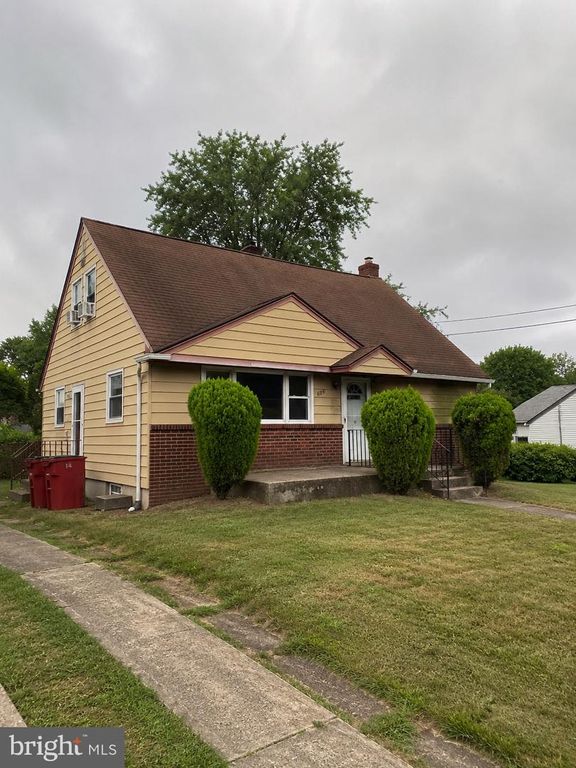 605 RAWS AVE, Somerdale, NJ 08083