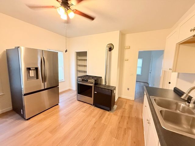 6 South Ward St., 1, Worcester, MA 01610