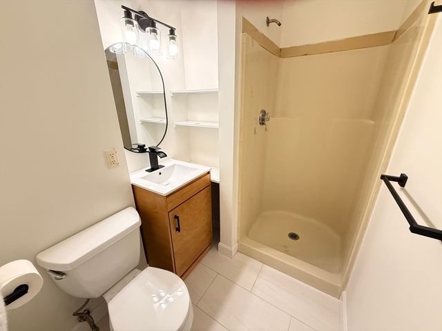 6 South Ward St., 1, Worcester, MA 01610