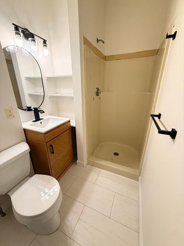 6 South Ward St., 1, Worcester, MA 01610
