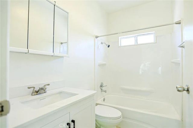 18700 Nordhoff Street, Northridge, CA 91324