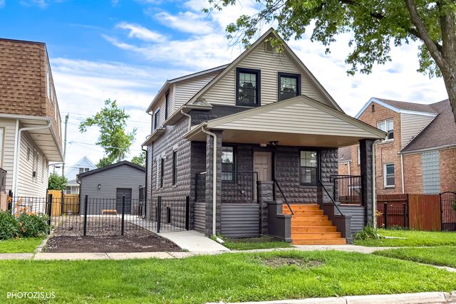 8021 W 45th Street, Lyons, IL 60534