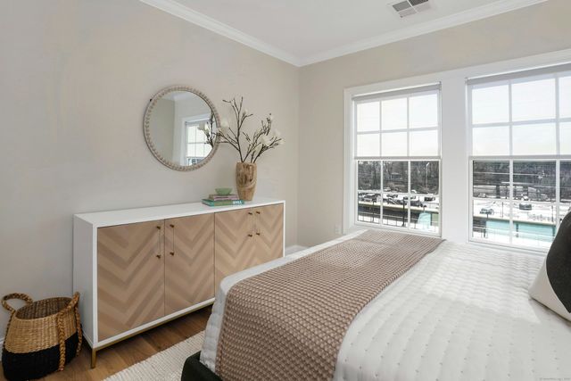 440 Heights Road 210, Darien, CT 06820