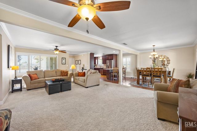 10413 Lonon Avenue, Bakersfield, CA 93312