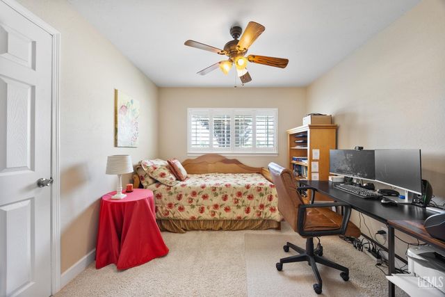 10413 Lonon Avenue, Bakersfield, CA 93312