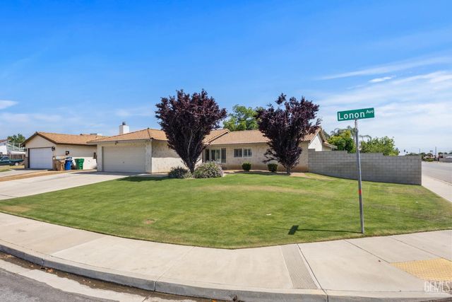 10413 Lonon Avenue, Bakersfield, CA 93312