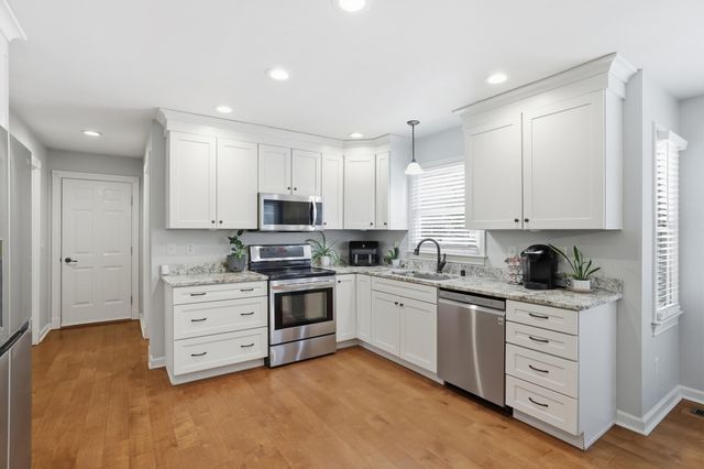 4500 Thornbridge Lane, Lexington, KY 40515