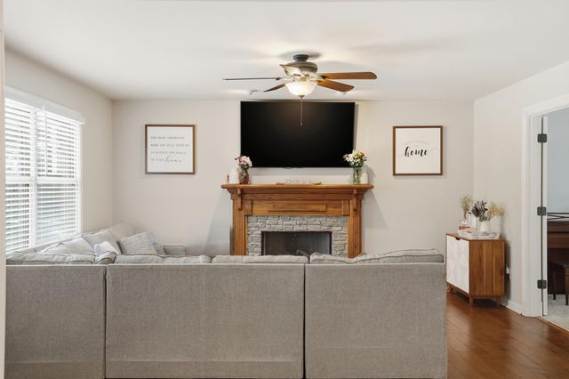 4500 Thornbridge Lane, Lexington, KY 40515