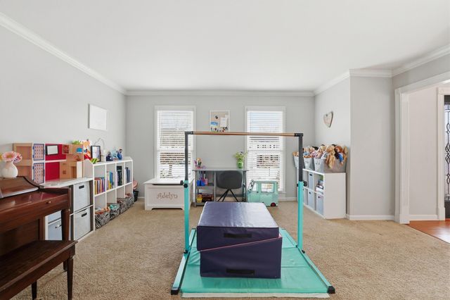 4500 Thornbridge Lane, Lexington, KY 40515