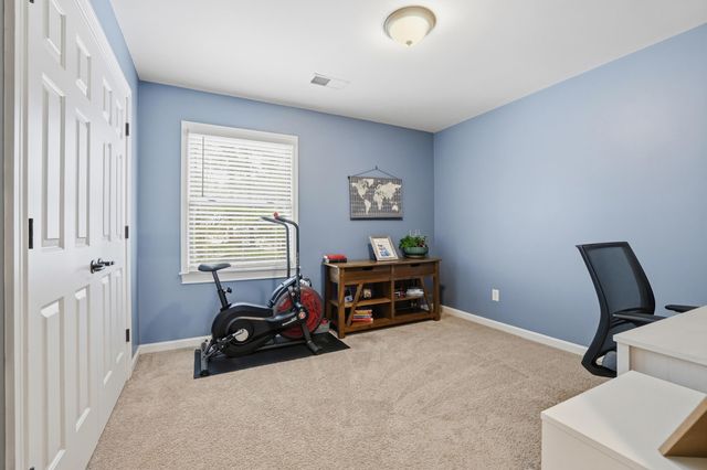 4500 Thornbridge Lane, Lexington, KY 40515