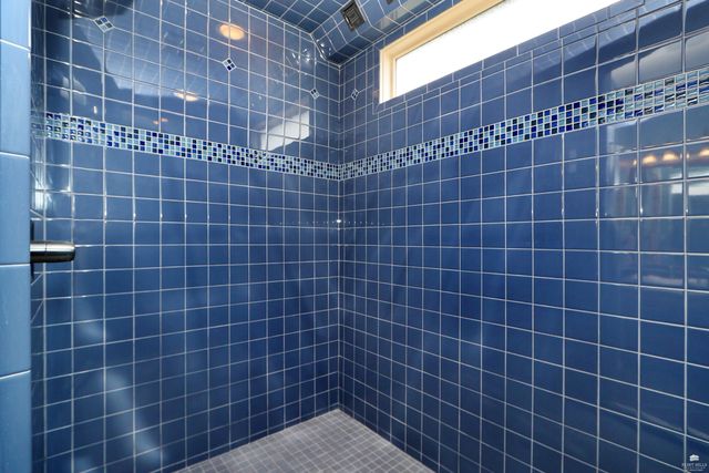 3724 Hawthorne Woods Circle, Manhattan, KS 66503