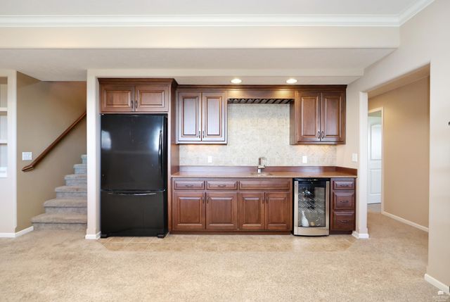 3724 Hawthorne Woods Circle, Manhattan, KS 66503