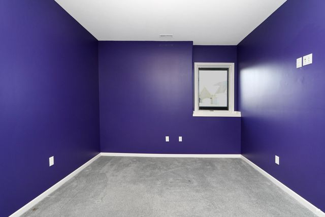 3724 Hawthorne Woods Circle, Manhattan, KS 66503