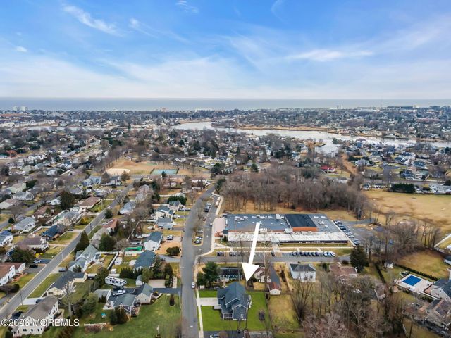 66 Shrewsbury Avenue, Oceanport, NJ 07757