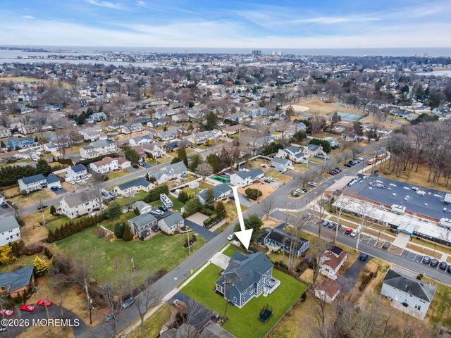 66 Shrewsbury Avenue, Oceanport, NJ 07757