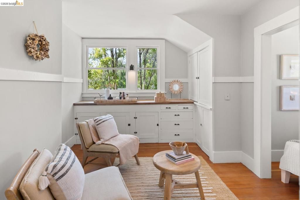 Image 24 of property listing at 1021 Colusa Ave, Berkeley, CA 94707