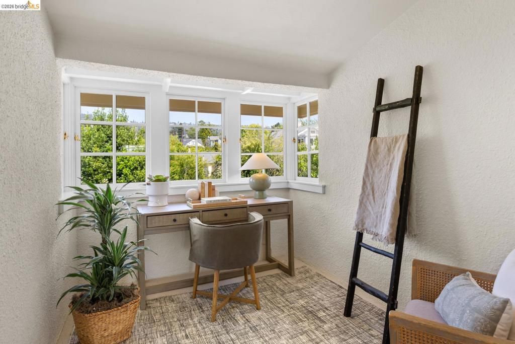 Image 32 of property listing at 1021 Colusa Ave, Berkeley, CA 94707