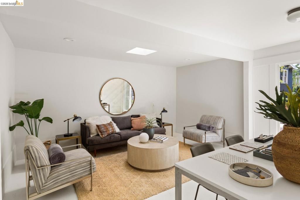 Image 39 of property listing at 1021 Colusa Ave, Berkeley, CA 94707