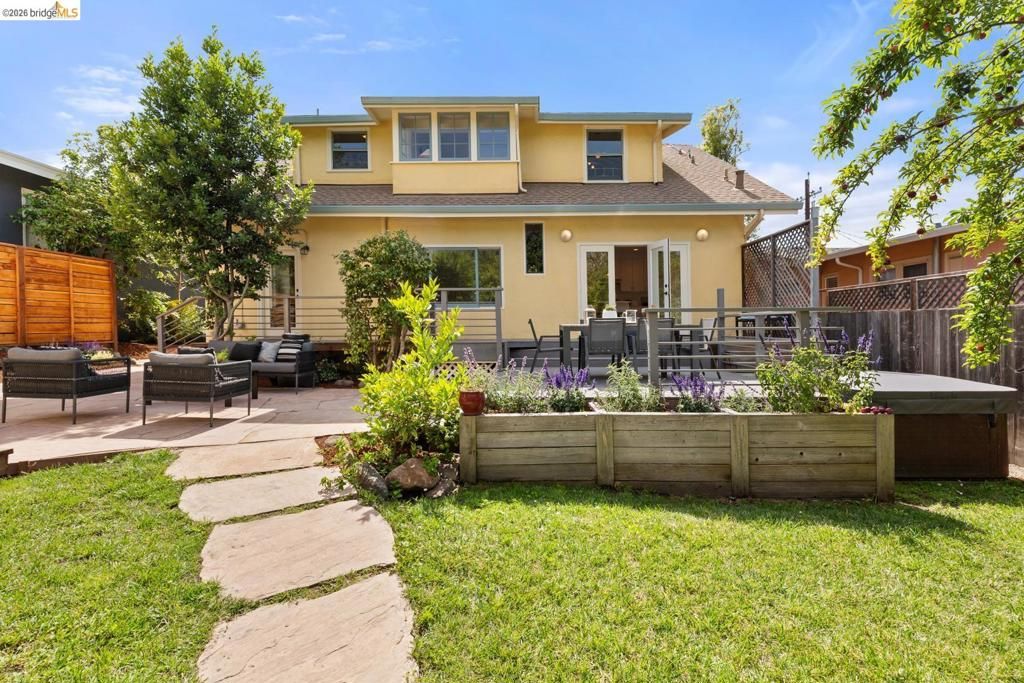 Image 40 of property listing at 1021 Colusa Ave, Berkeley, CA 94707