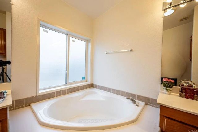 4650 Dulin 110, Fallbrook, CA 92028