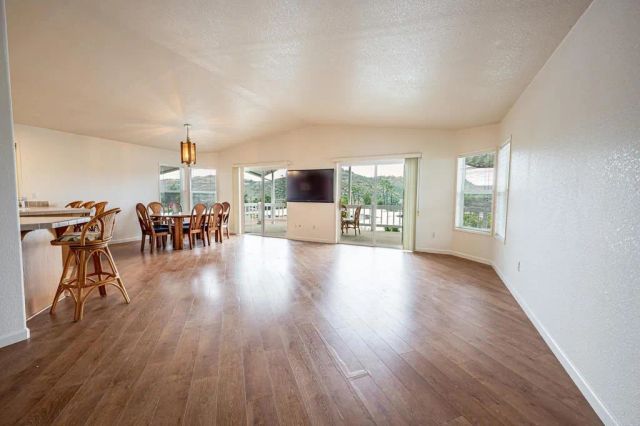 4650 Dulin 110, Fallbrook, CA 92028