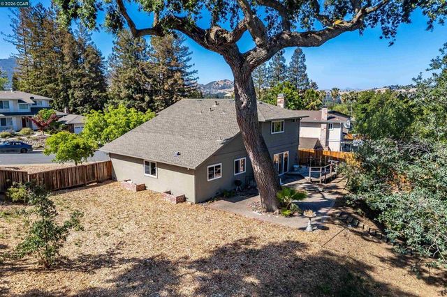 1829 Yolanda Cir, Clayton, CA 94517