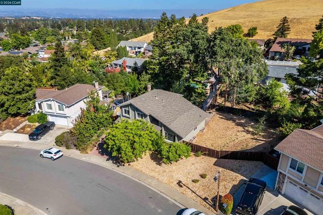 1829 Yolanda Cir, Clayton, CA 94517