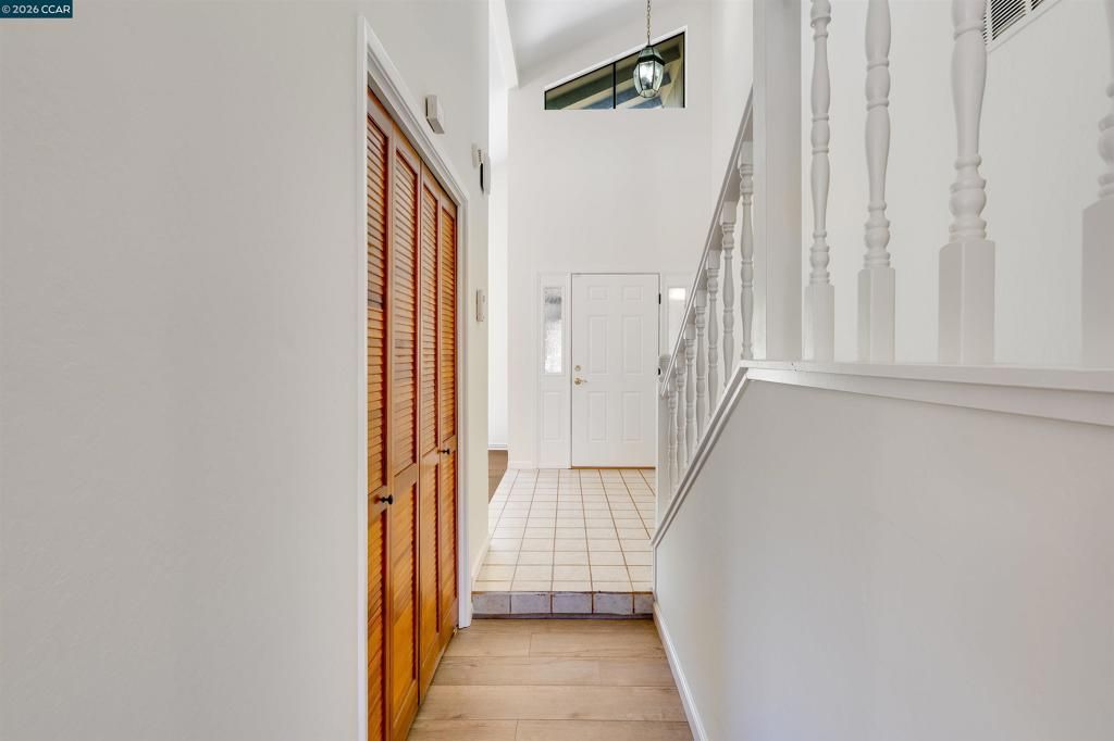 Image 11 of property listing at 1829 Yolanda Cir, Clayton, CA 94517