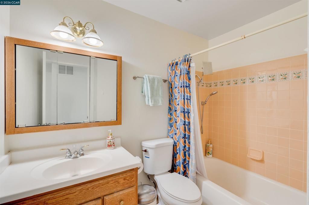 Image 24 of property listing at 1829 Yolanda Cir, Clayton, CA 94517