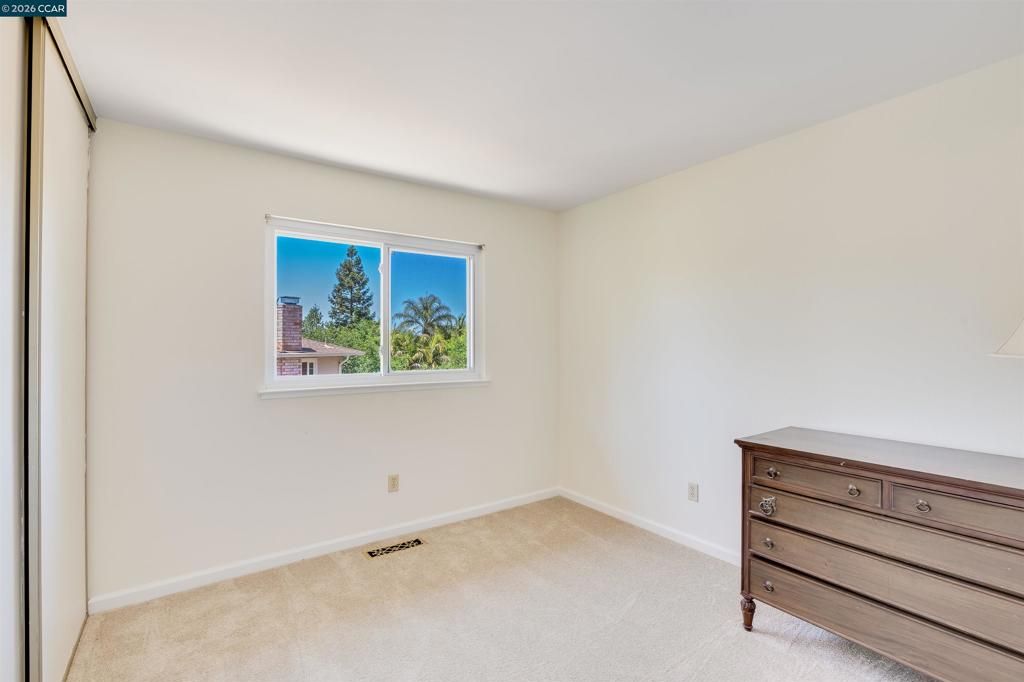 Image 25 of property listing at 1829 Yolanda Cir, Clayton, CA 94517