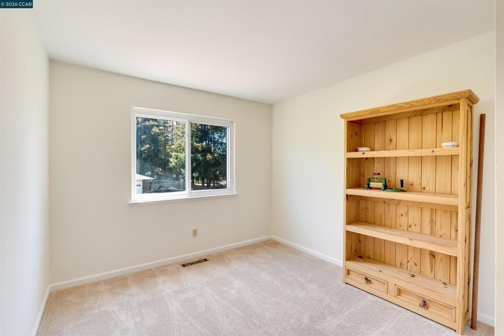Image 29 of property listing at 1829 Yolanda Cir, Clayton, CA 94517