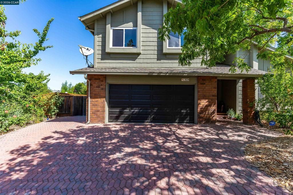 Image 3 of property listing at 1829 Yolanda Cir, Clayton, CA 94517