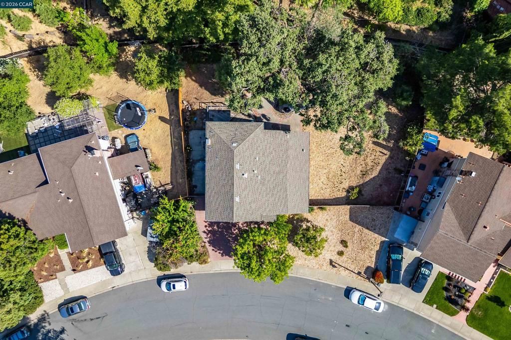 Image 42 of property listing at 1829 Yolanda Cir, Clayton, CA 94517