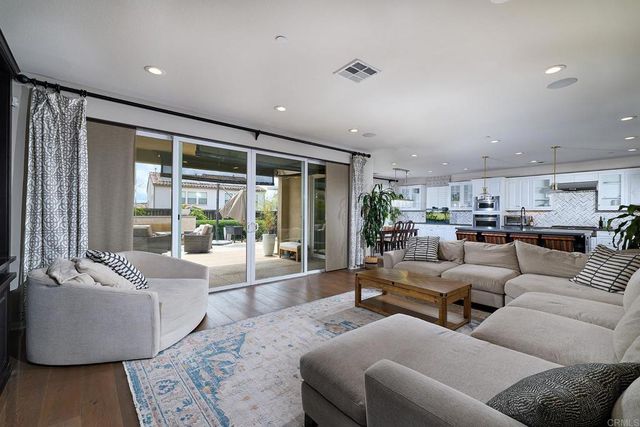 936 Camino Aldea, Chula Vista, CA 91913